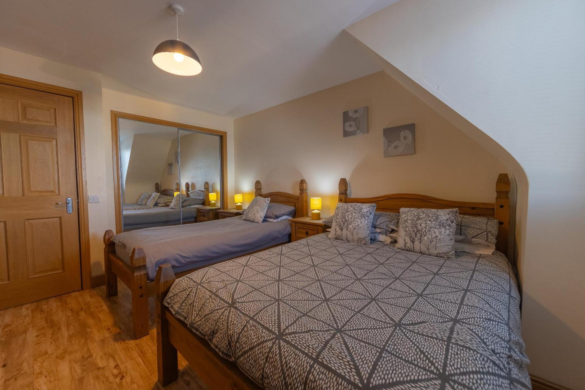 Quay Head View Aparthotel Stranraer Habitación foto