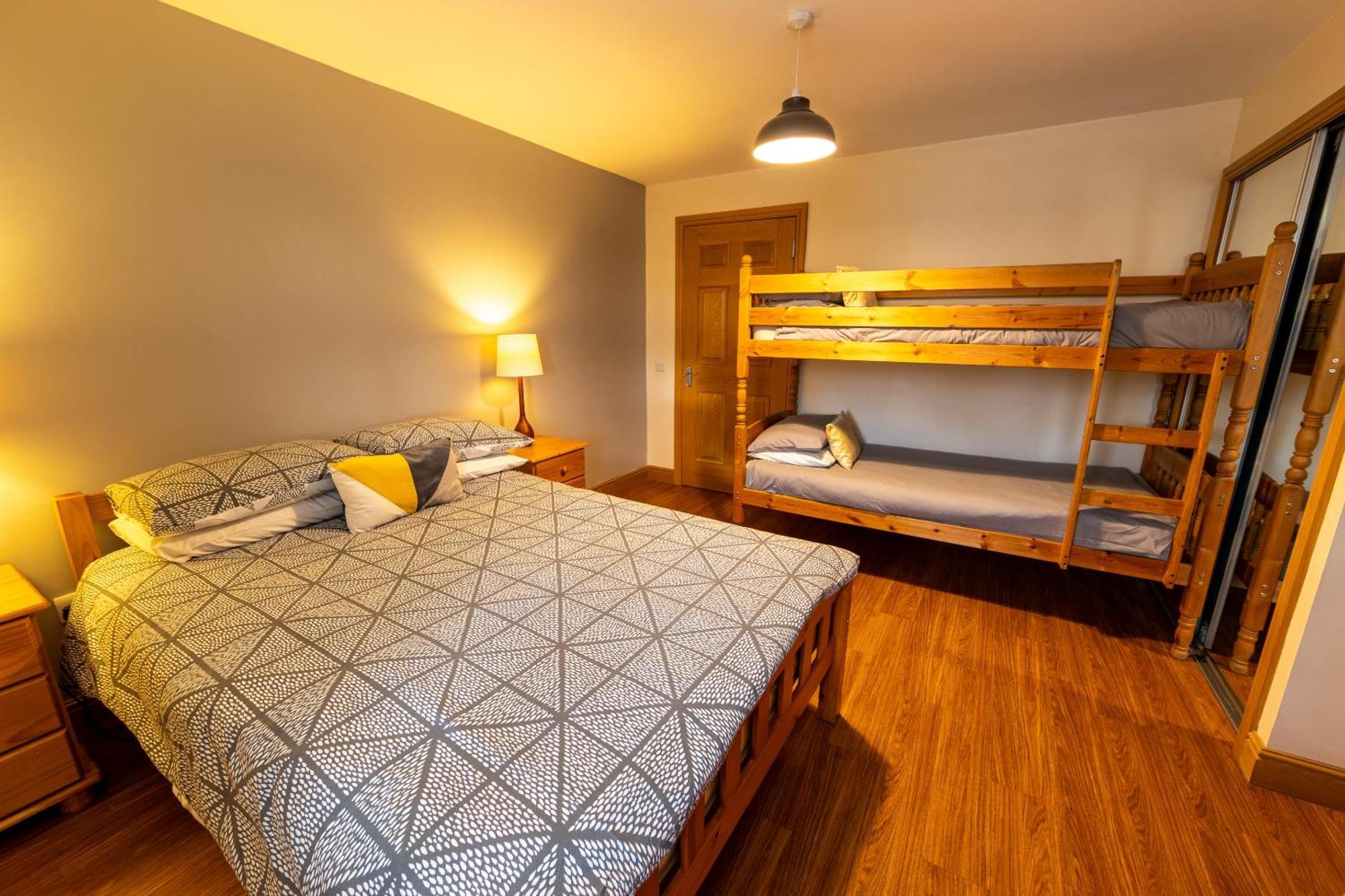 Quay Head View Aparthotel Stranraer Habitación foto